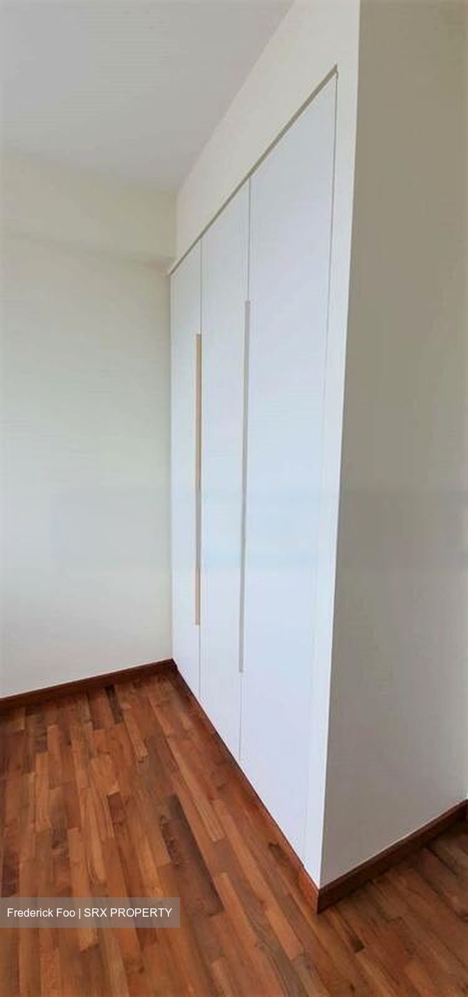 The Esparis (D18), Condominium #439437501